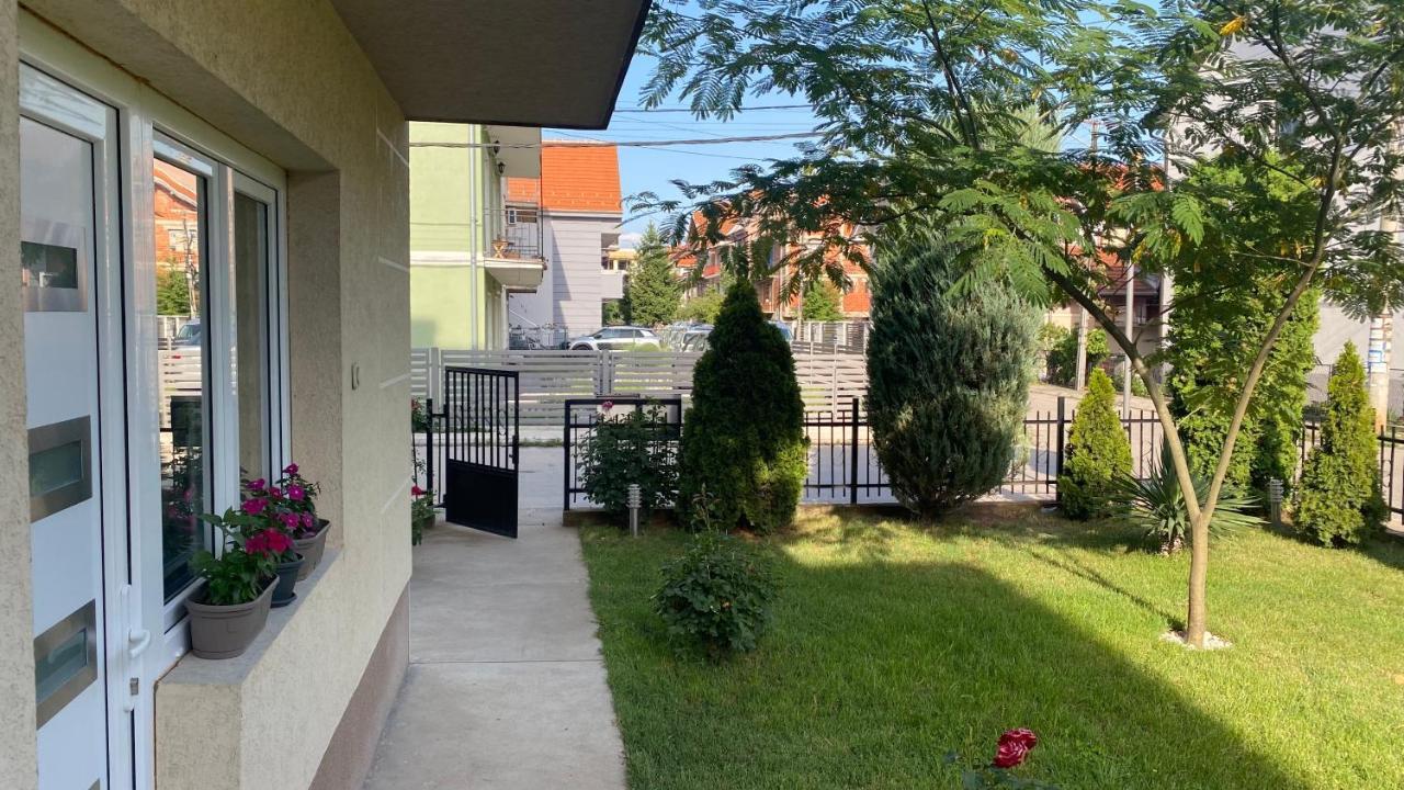 Arni Apartments Donja Vrezina Exterior foto
